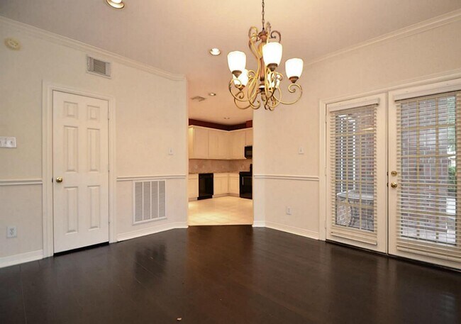 Building Photo - 4210 Greystone Way