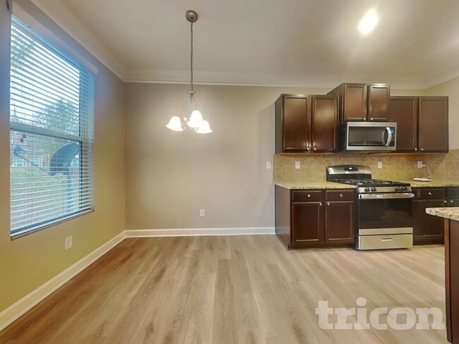 Foto del edificio - 1308 Worcester Trail