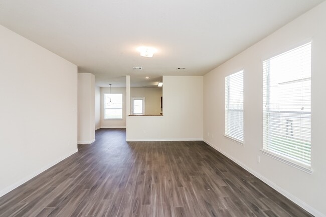 Foto del edificio - 823 Frontera Ct