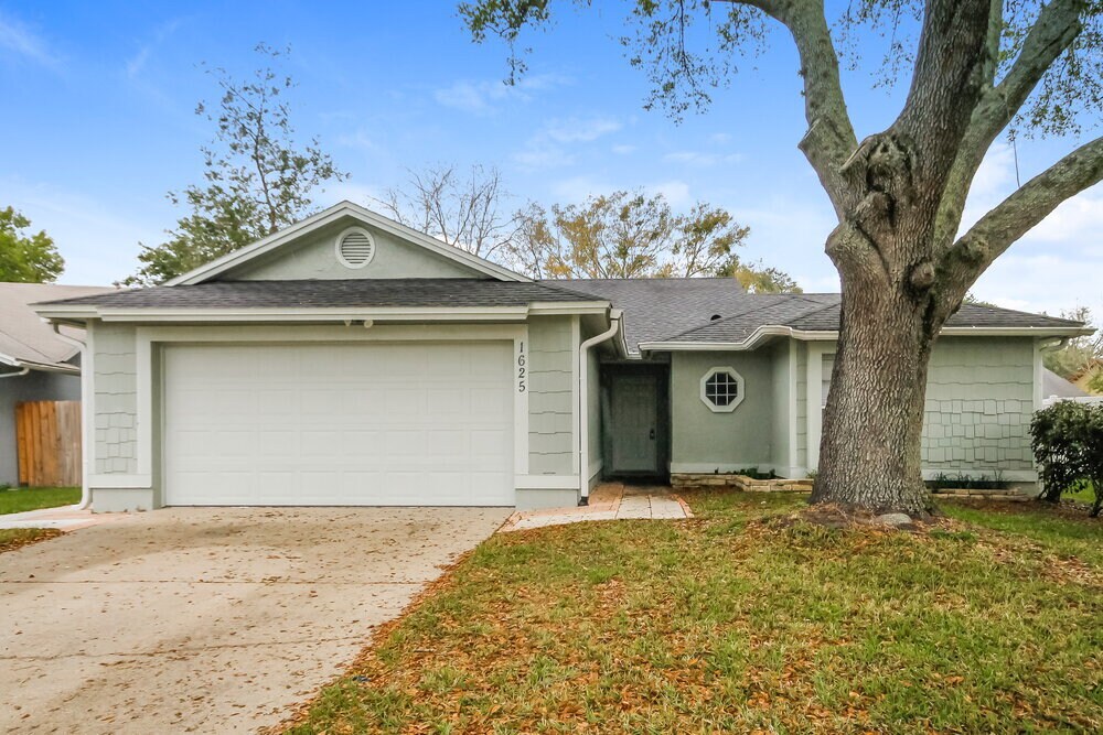 Foto principal - 1625 Gunsmith Dr