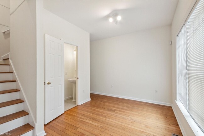 Building Photo - 5 br, 2 bath House - 1710 Fontain ST
