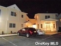 Primary Photo - 93 Hempstead Ave