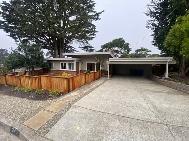 Foto del edificio - 340 Bishop Ave