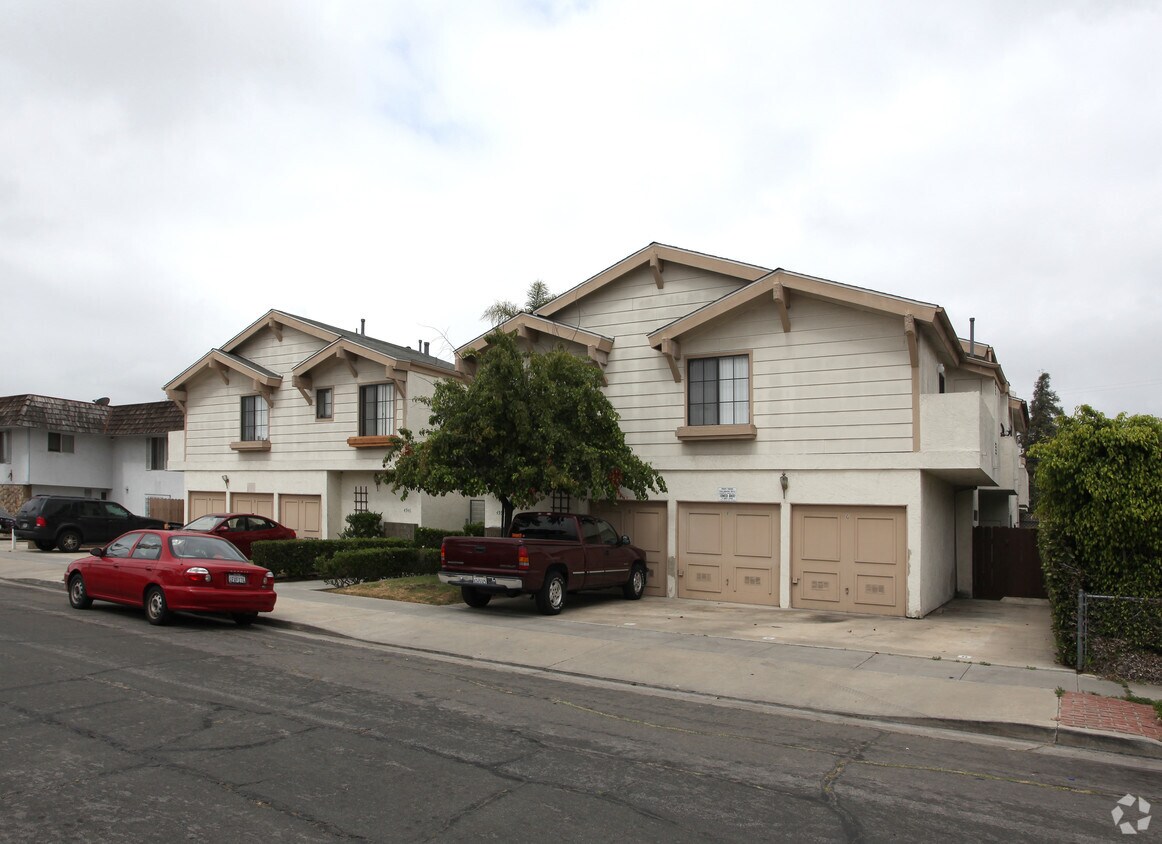 Foto principal - 4546-4554 34th St