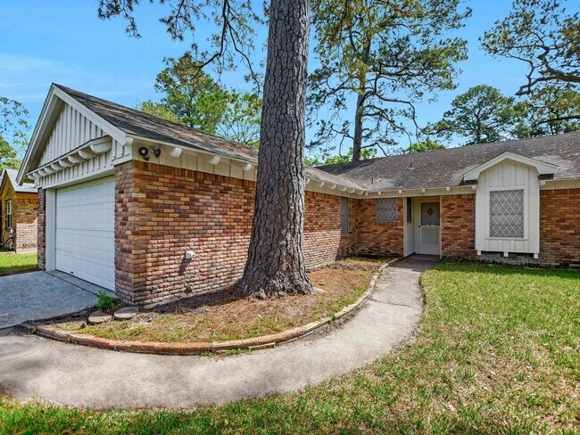 Building Photo - 1738 Conrad Sauer Dr