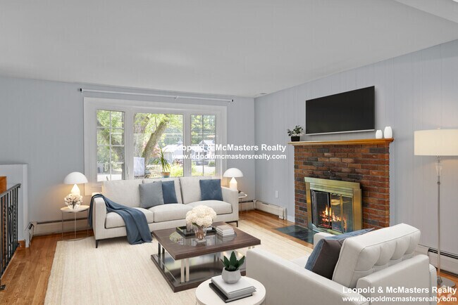 Building Photo - 330 Swains Pond Ave
