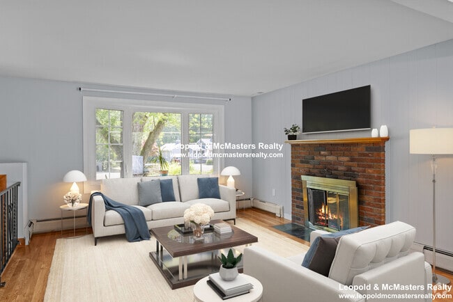 Building Photo - 330 Swains Pond Ave