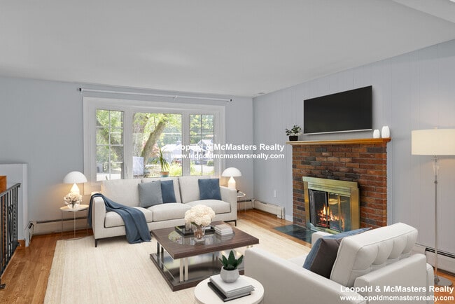 Building Photo - 330 Swains Pond Ave