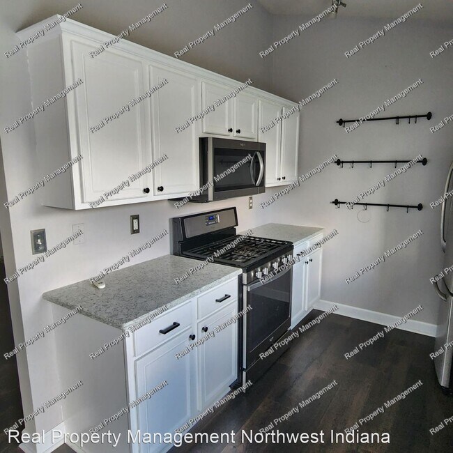 Building Photo - 3 br, 2 bath House - 517 Gentile Ct.