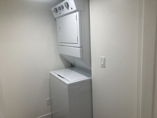 Foto del edificio - 4132 Shirley Ln