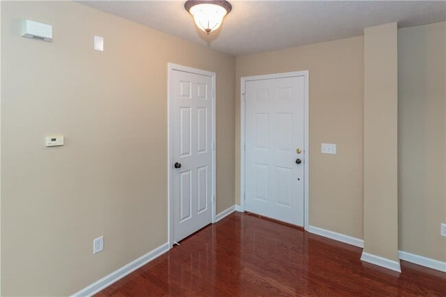 Building Photo - 3957 Rowlett Pl