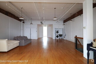 Building Photo - 314 Wall St