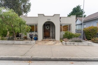 Building Photo - 610 Forest Ave