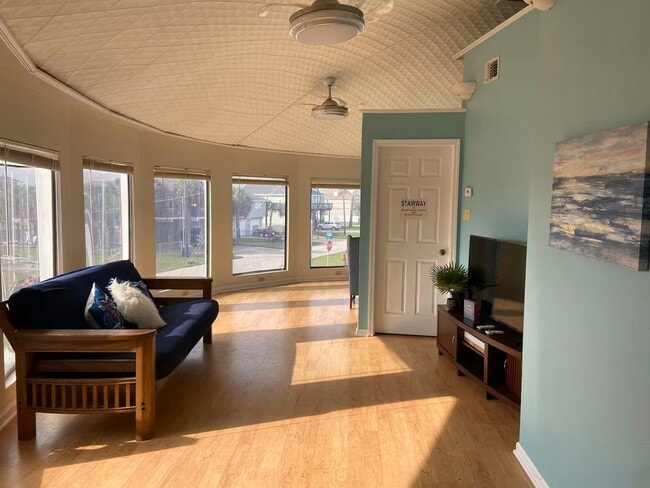 Foto del edificio - 22101 Lampasas Dr