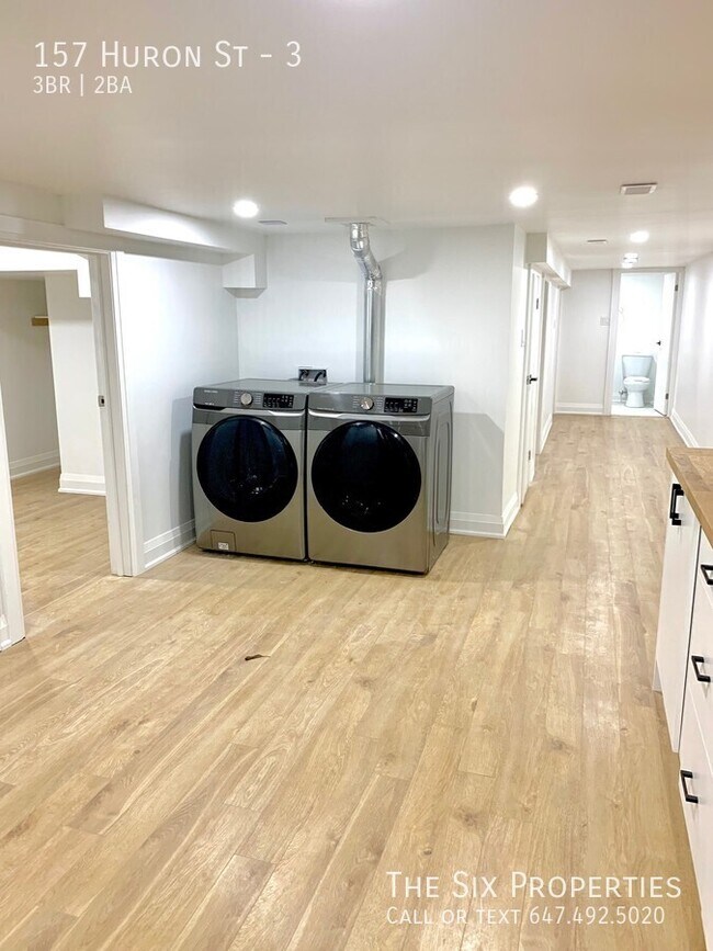 Photo du bâtiment - Brand New 3 Bedroom Apartment on the Lower level (basement)