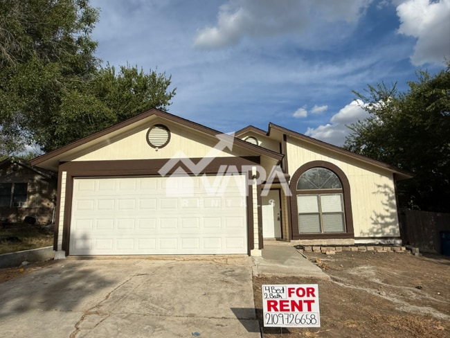 Building Photo - 7718 Gallant Ridge Dr