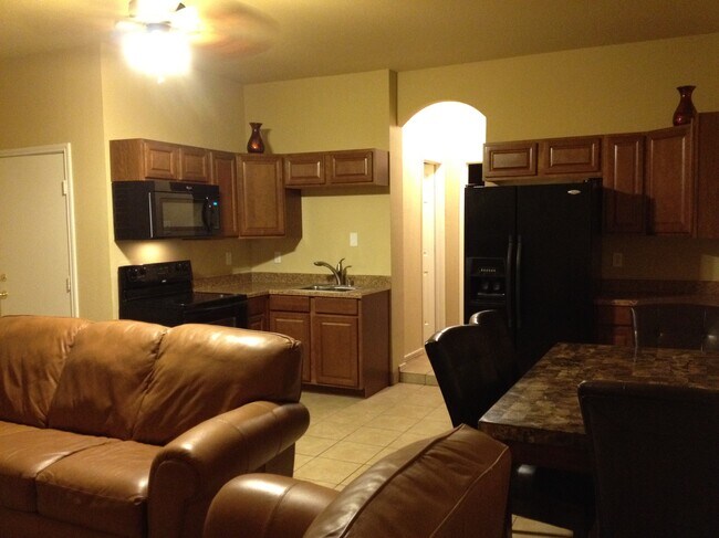 Foto del edificio - 5003 Gemsbuck Chase