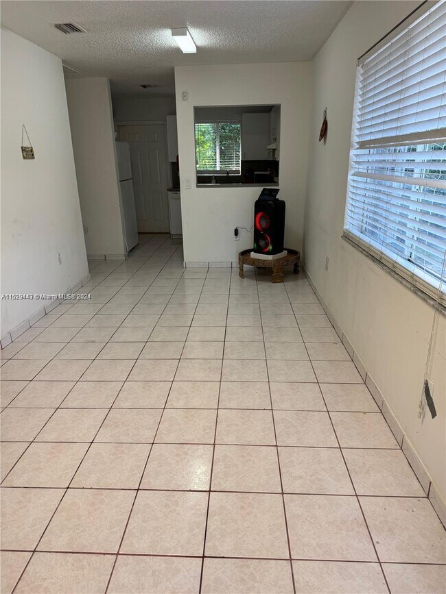 Building Photo - 8200 SW 92nd St