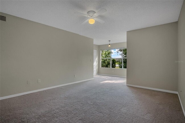 Building Photo - 5168 Conroy Rd