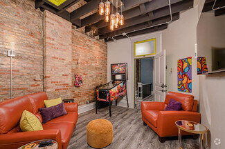 Building Photo - 227 E College Ave