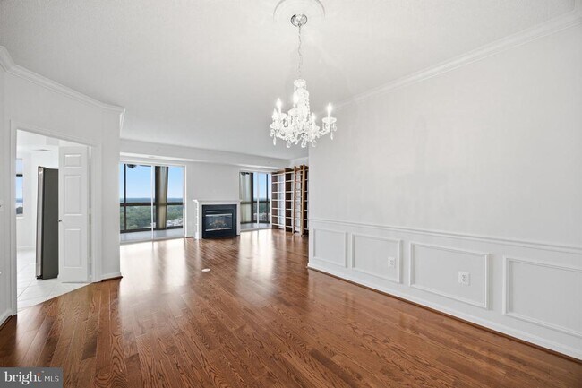 Foto del edificio - 19355 Cypress Ridge Terrace
