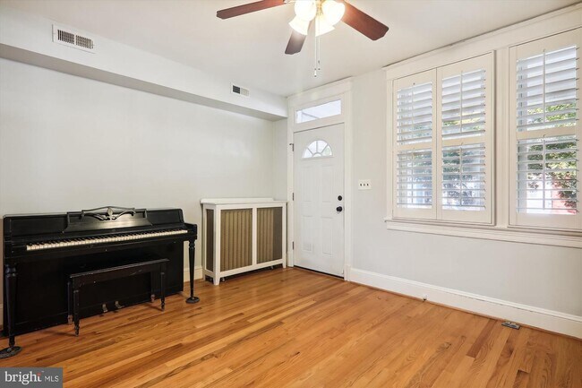 Foto del edificio - 5407 5th St NW