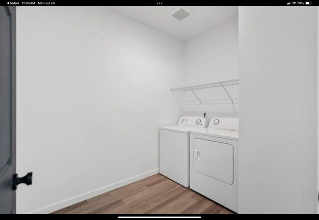 Foto del edificio - 12809 N Jaydee Ln