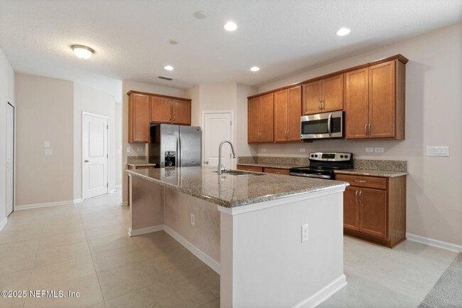 Building Photo - 224 Sanctuary Dr