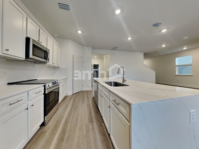 Building Photo - 168 Portside Pk Dr