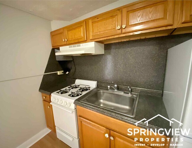 Building Photo - 420 Black Ave