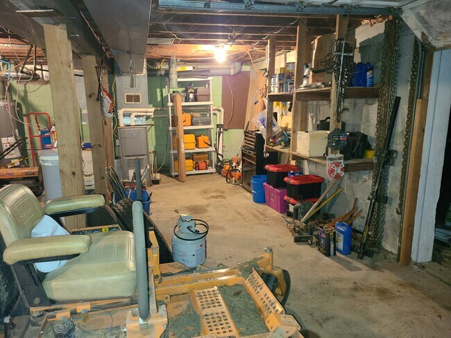 Building Photo - 471 Brown Hill Rd