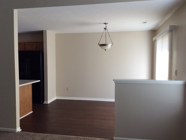Building Photo - 12912 Saint Andrews Way