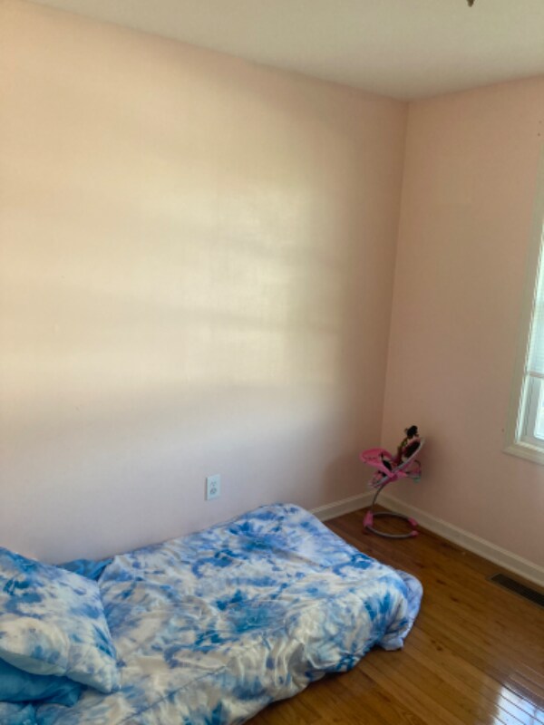 Building Photo - 124 Celentano Dr