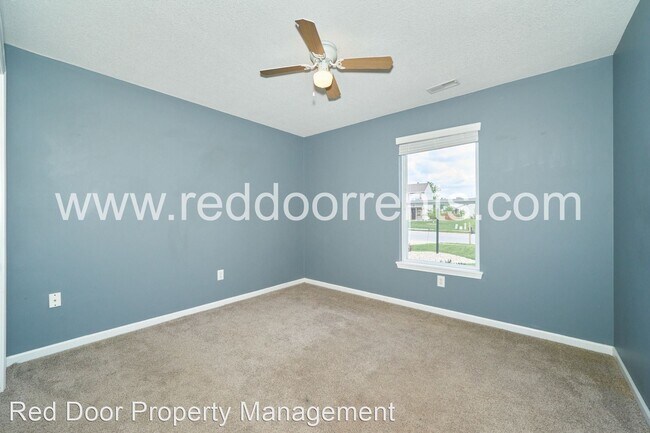 Building Photo - 3 br, 2 bath House - 127 Broadmoor Bend