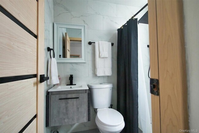 Foto del edificio - 837 E 49th St