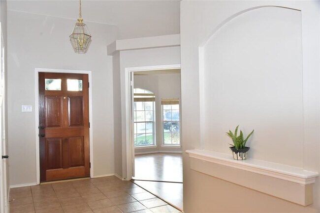 Foto del edificio - 19630 Tularosa Ln