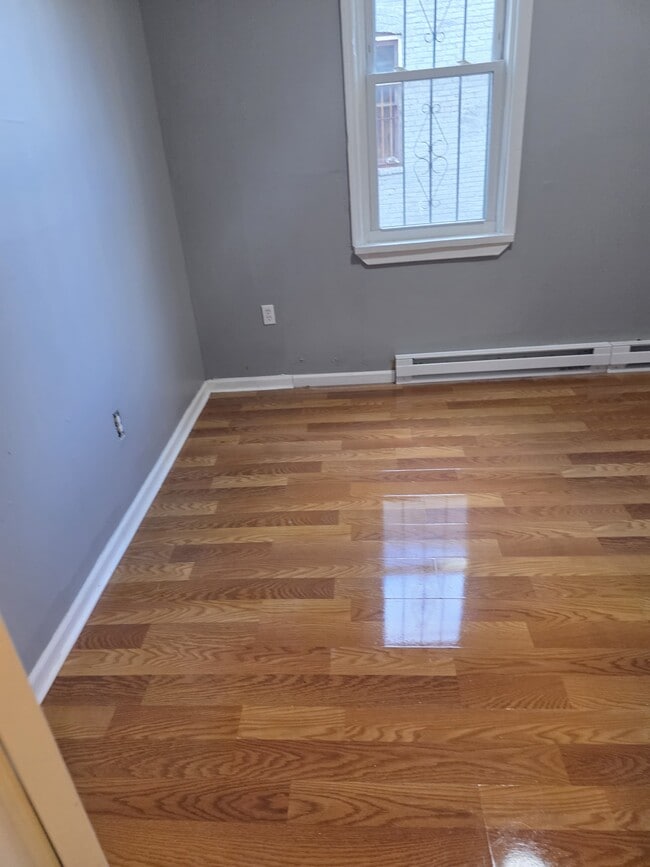 Foto del edificio - 706 Grove St