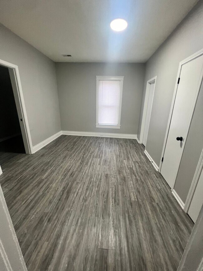 Foto del edificio - 2 Bed 1 Bath