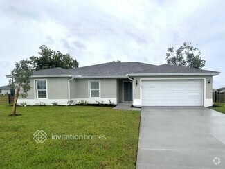 Building Photo - 16366 Larocha Dr