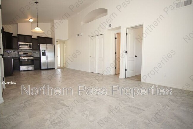 Foto del edificio - 14380 Tobe Davis Dr