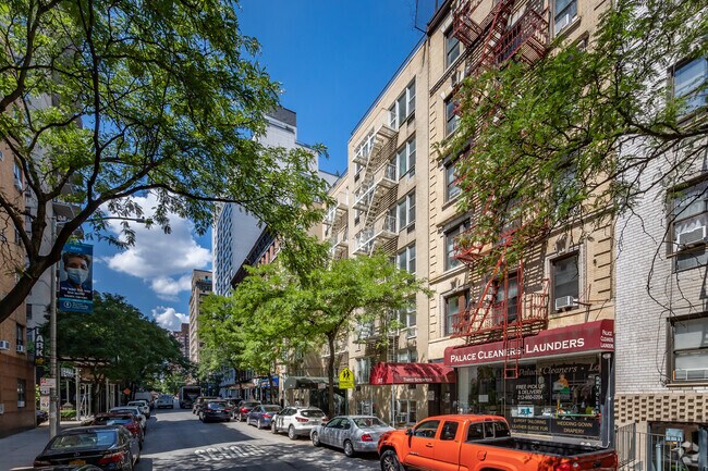 Foto del edificio - 311 E 75th St
