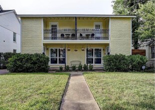 Building Photo - 1746 Banks St