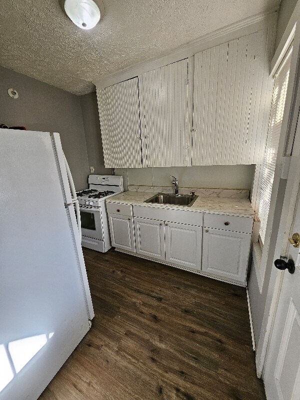 Foto del edificio - 287 Lake Ave