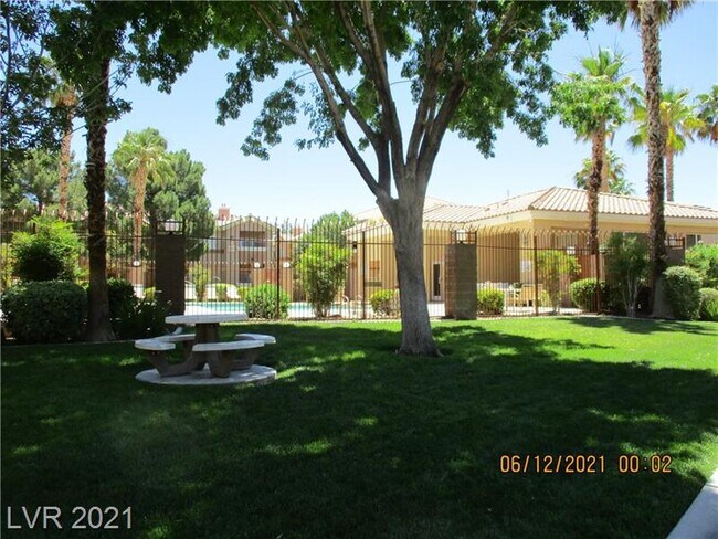 Table in Common Area - 1050 E Cactus Ave
