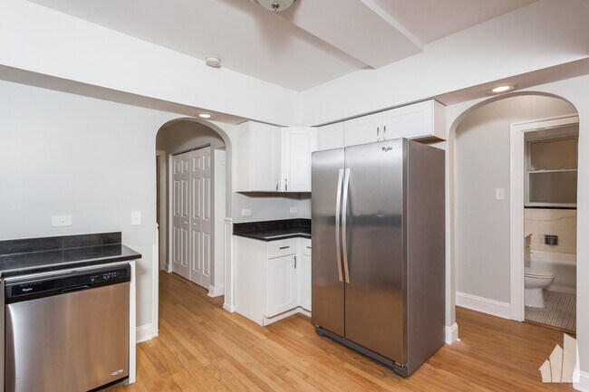 Foto del edificio - 6149 N Talman Ave