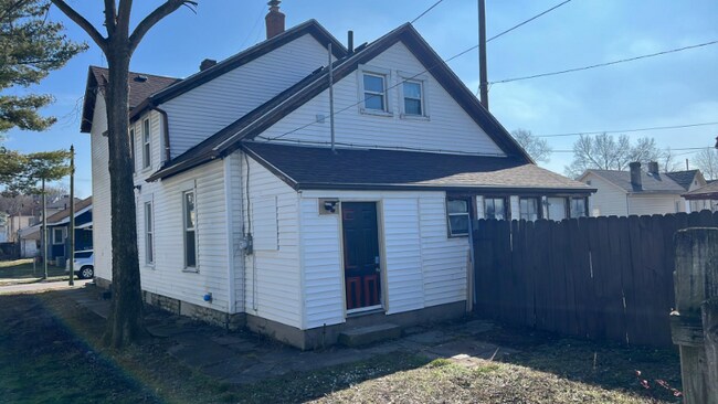 Foto del edificio - 143 Martz Ave