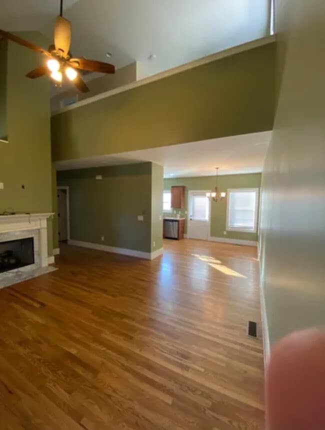 Living room - 22 Twin Oaks Dr