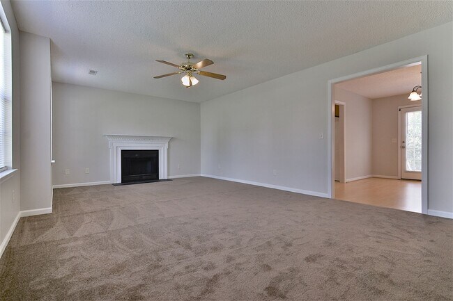 Foto del edificio - 5 Providence Plantation Ct