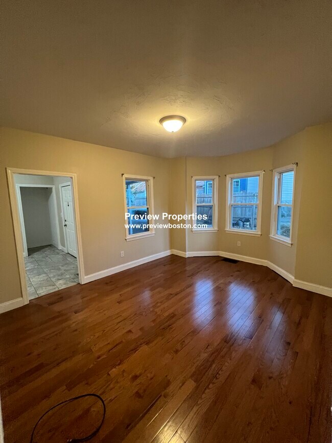 Building Photo - 66 Neponset Ave