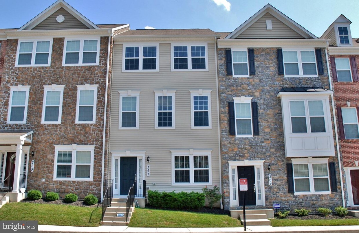 367 Paladium Ct, Owings Mills, MD 21117 Townhome Rentals in Owings Mills MD